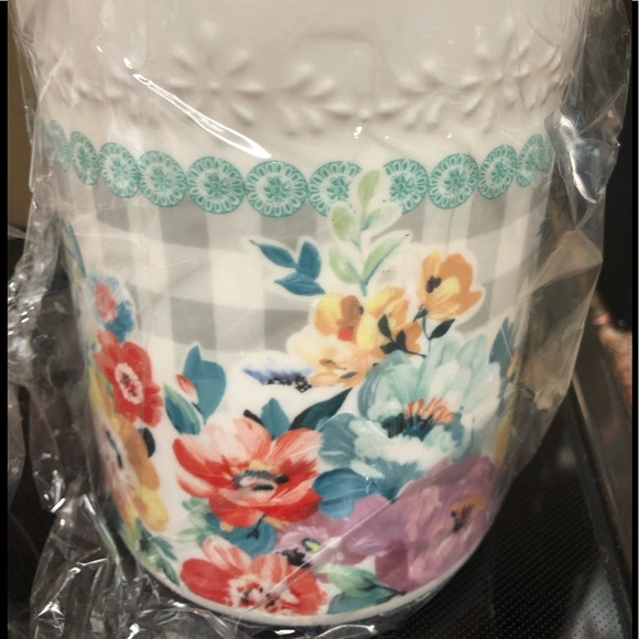 The Pioneer Woman Kitchen Utensil Holder Pioneer Woman Poshmark